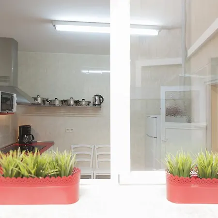 Apartman 120 Négyzetméteres, 4 Hálószobás, 2 Saját Fürdőszobával Rendelkező Városközpont Ter