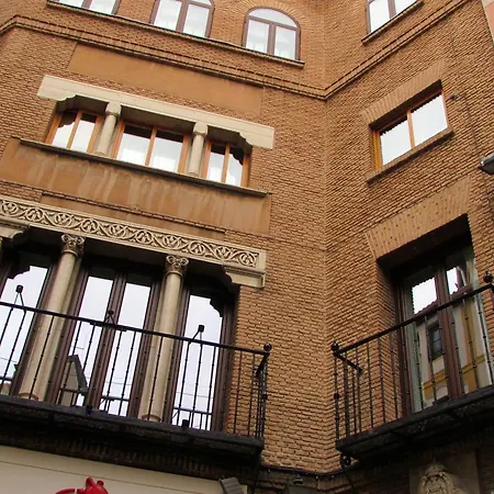 Apartman 120 Négyzetméteres, 4 Hálószobás, 2 Saját Fürdőszobával Rendelkező Városközpont Ter Toledo